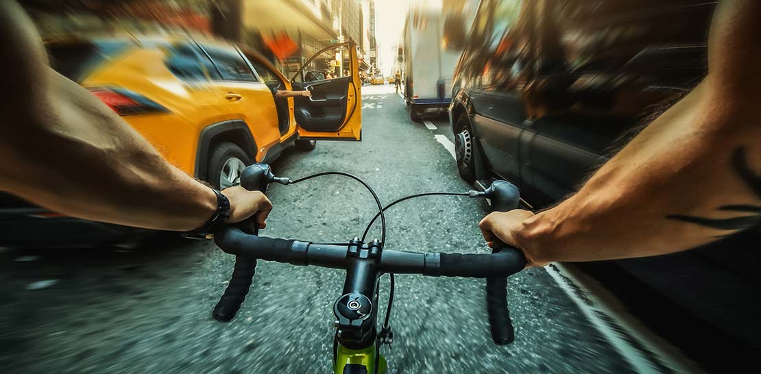 ประกันภัยอุบัติเหตุ (PA) คืออะไร? แบบไหนที่เหมาะกับคุณ มาหาคำตอบกันดีกว่า