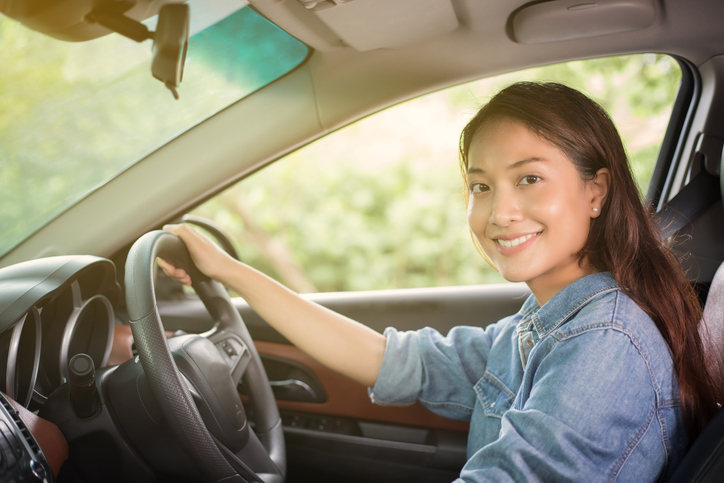 การทำประกันภัยรถยนต์ 2+ เหมาะกับใคร?